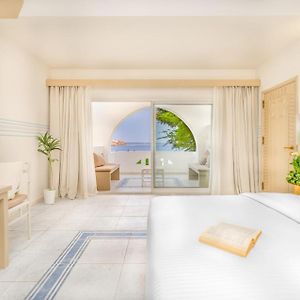Aquamarine Queen or Twin Room Beach Front